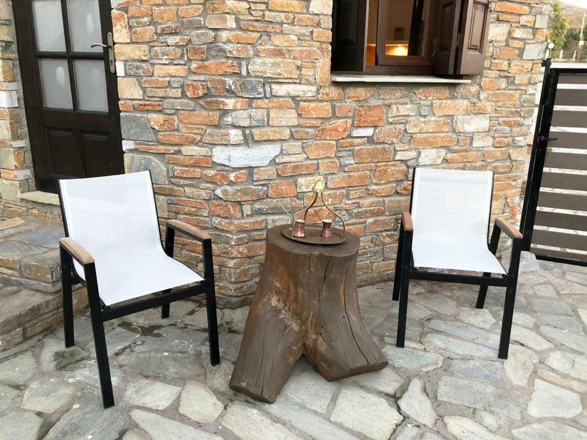 Karpofora Traditional Guesthouse Miléai Екстериор снимка
