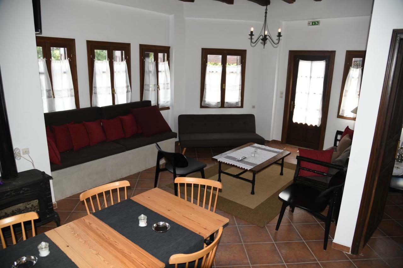 Karpofora Traditional Guesthouse Miléai Екстериор снимка